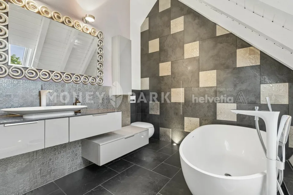Charmante 3.5-Zimmer Maisonette mit Galerie – Foto 12 von 15