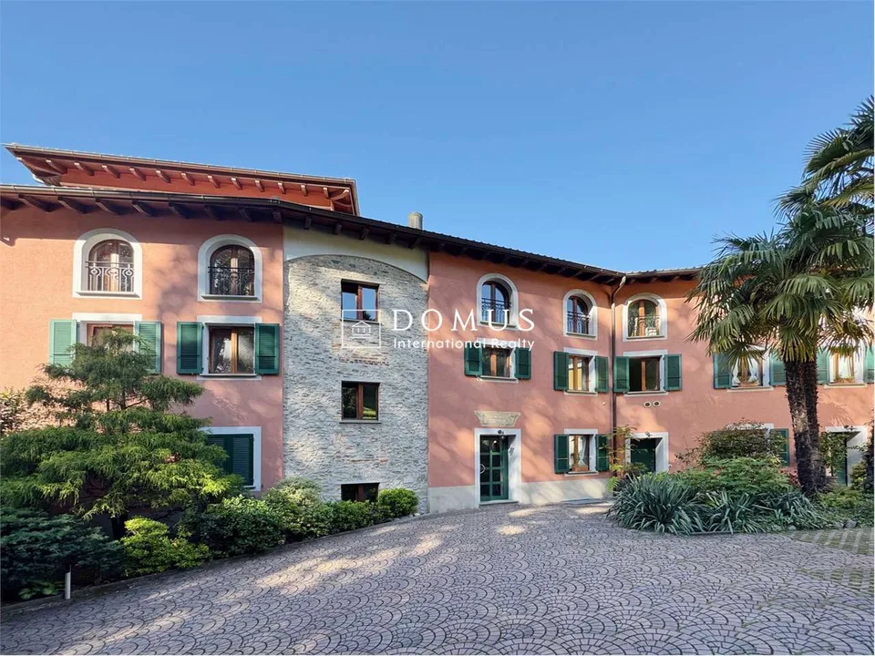 Wohnung mit Pool renoviert