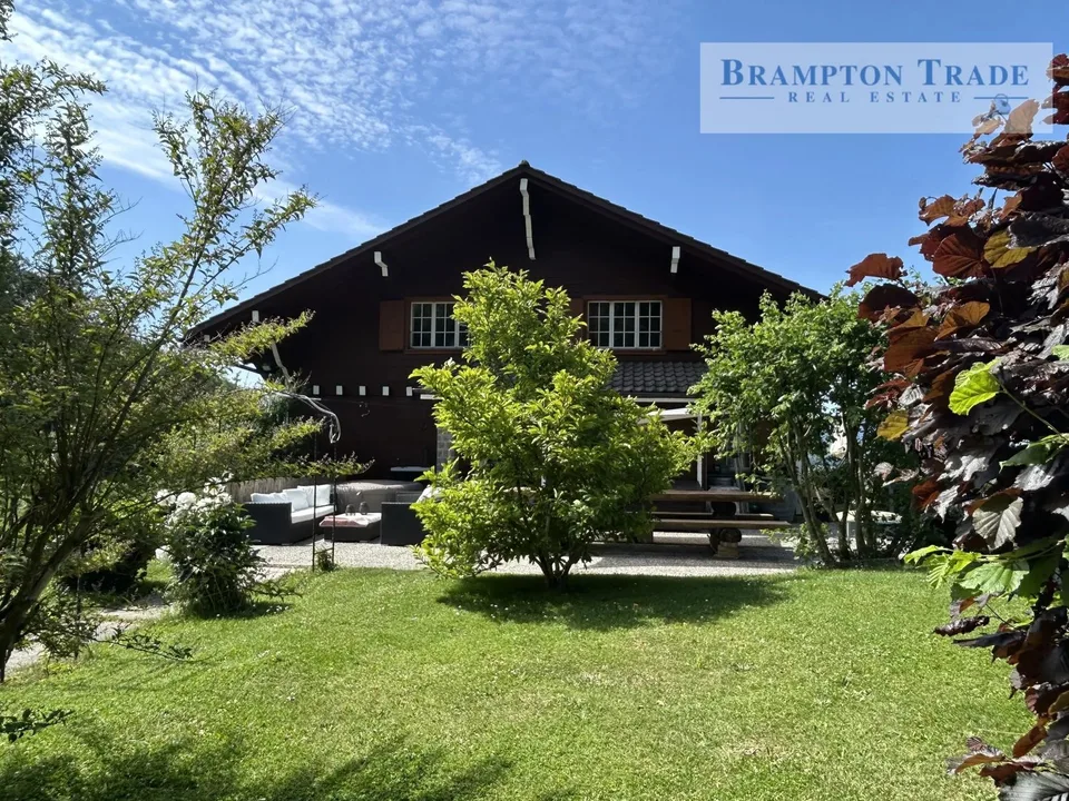 Characterful 6.5-room chalet in Remaufens