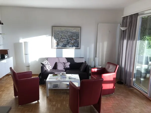 A Lugano-Aldesago vendiamo appartamento di 3.5 locali con vista aperta sul lago e colline