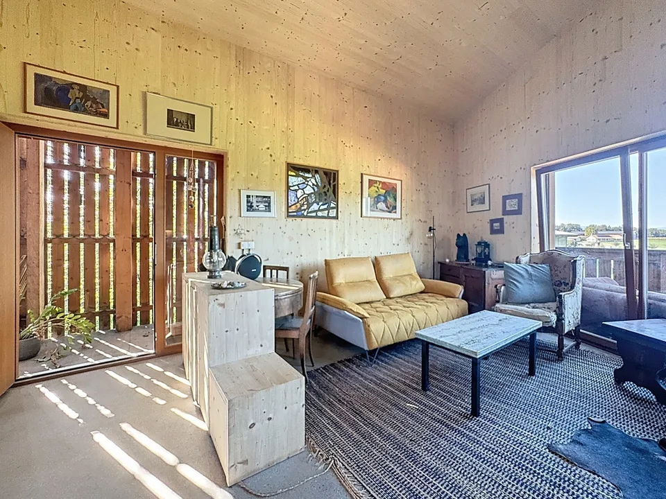 Casa dell'architetto, centro equestre su 4350m² di parcelle e mazot