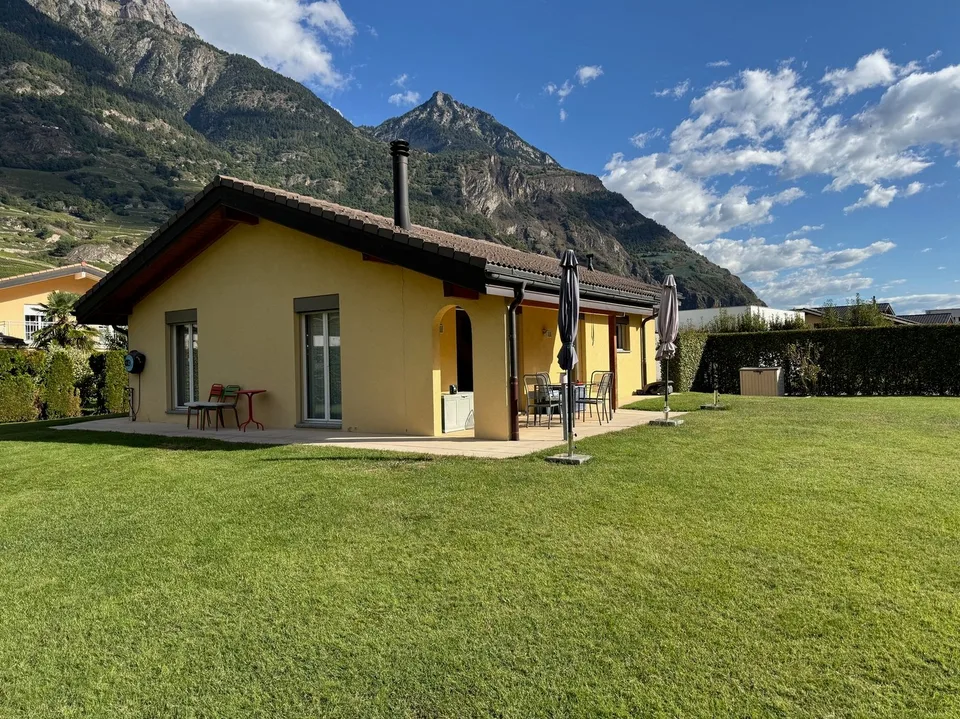 Villa - 4.5 pces - Terrain 1'200 m2 - FULLY - EXCLUSIVITE