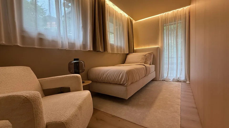 Luxuriöse 3.5-Zimmer-Wohnung komplett renoviert - Crans-Montana