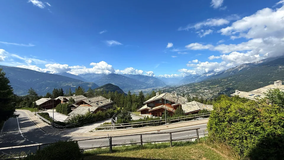 Lussuoso appartamento 3.5 locali completamente ristrutturato - Crans-Montana – foto 10 di 10