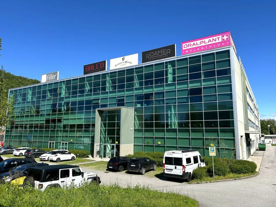 Superficie frazionabile ad uso ufficio, laboratorio, magazzino
