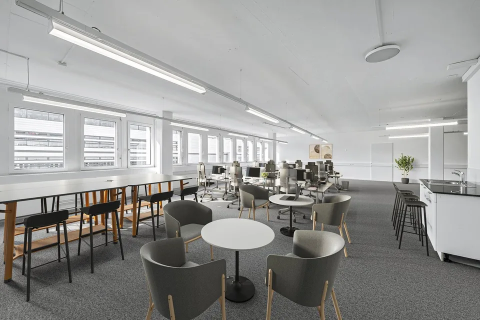 500 m² Bezugsbereite Büroflächen mit Einzel- und Grossraumbüros – Foto 7 von 14