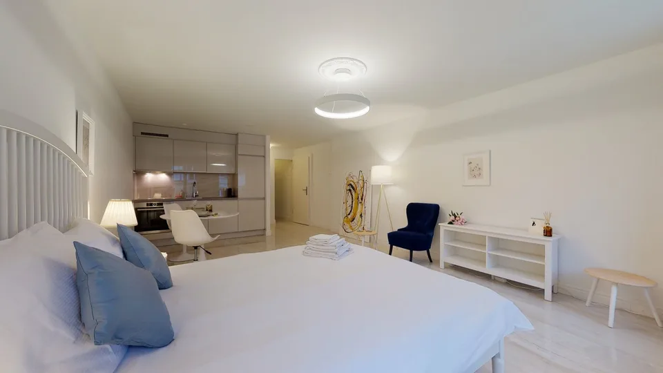 Modern, furnished and luxurious studio in Boudry