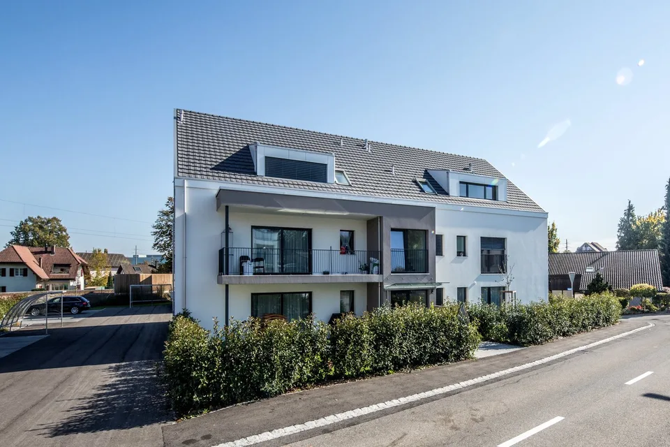 Aussenparkplatz an zentraler Lage in Biberist zu vermieten