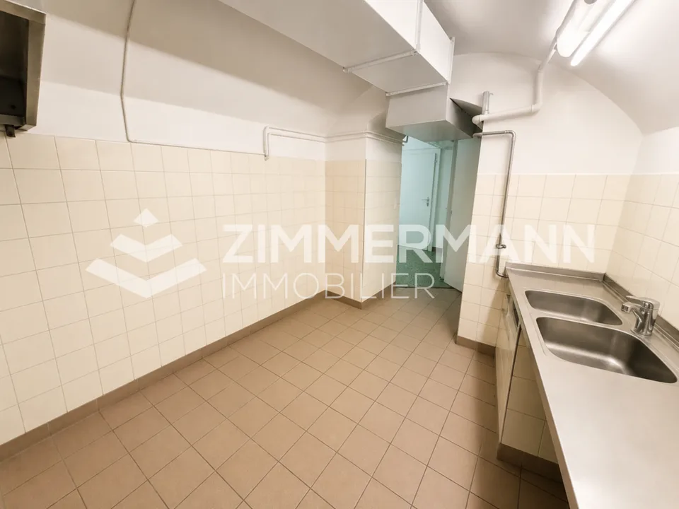 001 - Büros im Erdgeschoss in Blonay – Foto 9 von 9