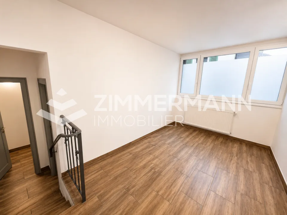 001 - Büros im Erdgeschoss in Blonay
