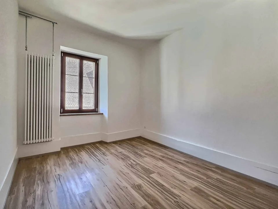 Geräumige 5,5-Zimmer-Wohnung mit Charme im Herzen der Altstadt von Cossonay – Foto 11 von 12