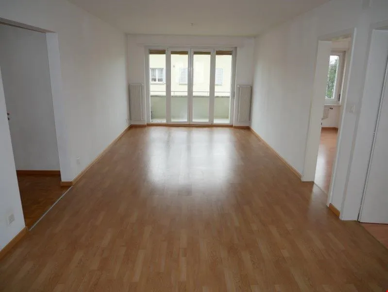 Appartamento moderno di 3 camere con balcone a Grenchen