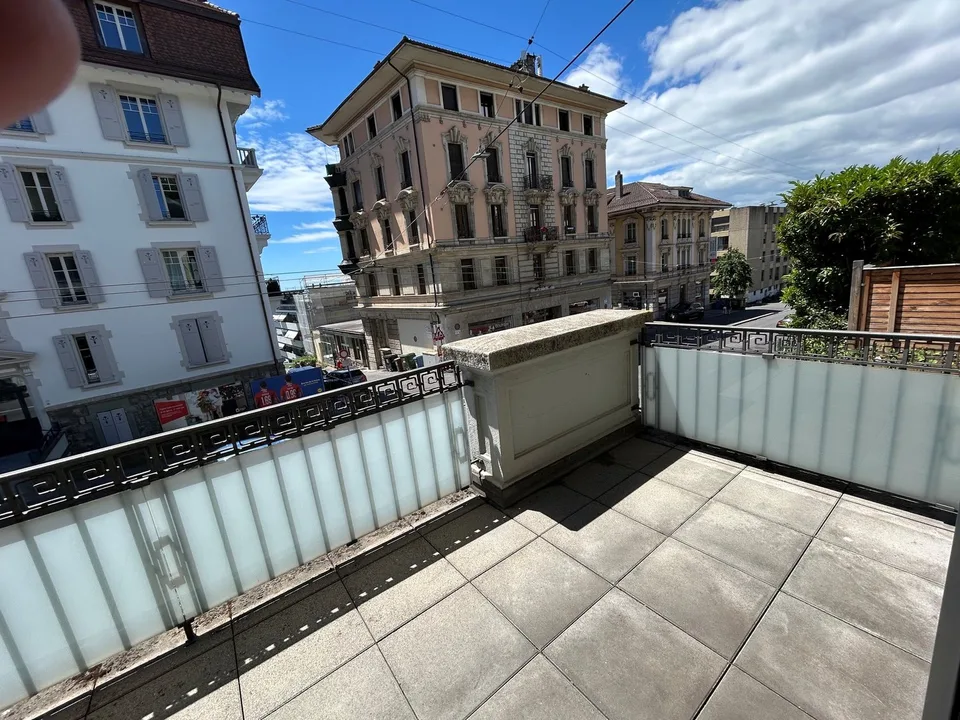 Appartamento di due e mezzo locali con terrazza