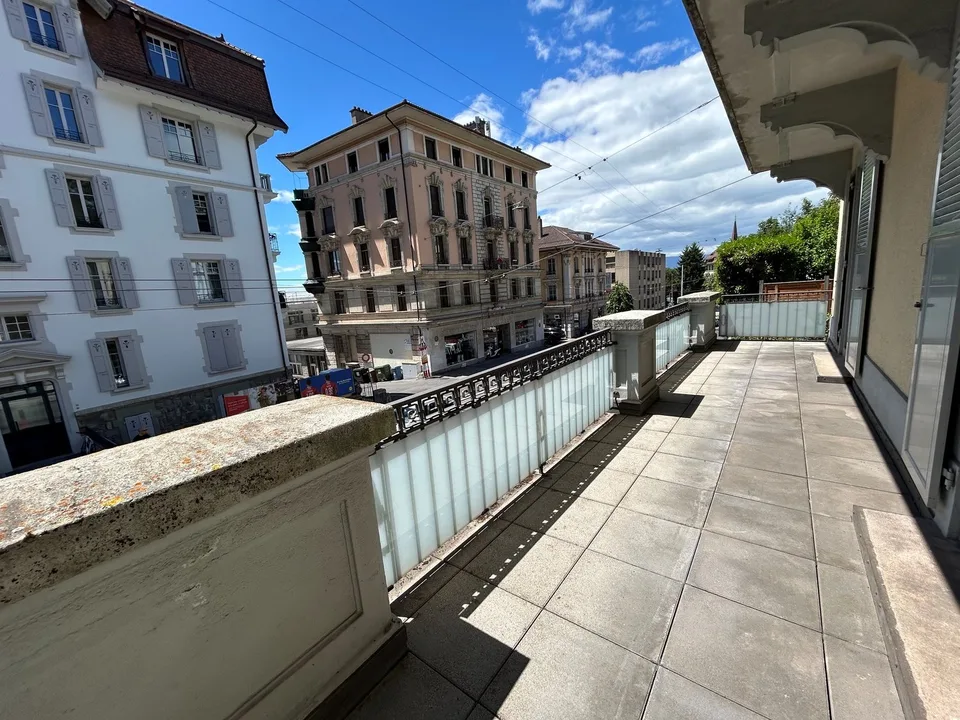 Appartamento di due e mezzo locali con terrazza
