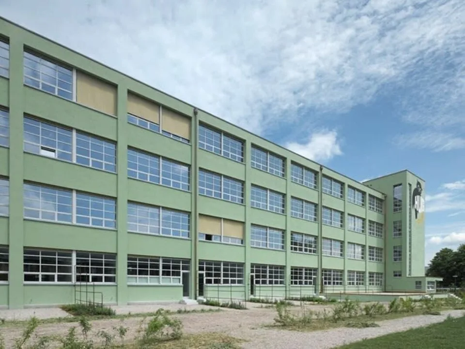 93 m2 Loft mit 4 Meter Raumhöhe – Foto 8 von 8
