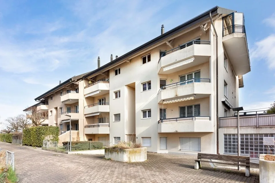 Grand 3.5 pièces dans les combles