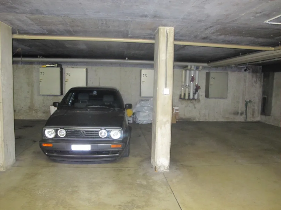 Un piéton est un conducteur de voiture qui a trouvé un espace de stationnement !