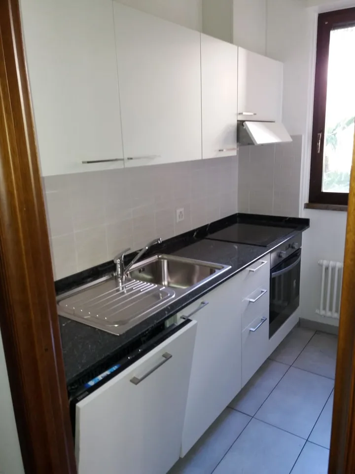 Mietwohnung in Massagno, geräumige 3.5 Zimmer