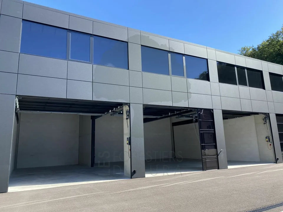 Modulare Handwerksflächen in Porrentruy - Von 22m² bis 527m² Bodenfläche