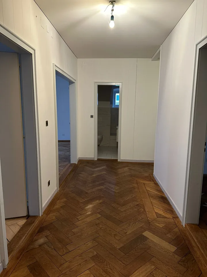 Ampio appartamento di 5,5 locali a Porrentruy – foto 9 di 12