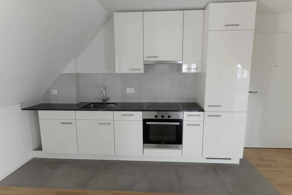 Appartement maisonnette moderne, rénové, 3.5 pièces à louer !