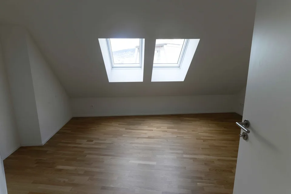 Appartamento mansardato moderno, ristrutturato, 3.5 locali in affitto! – foto 7 di 14
