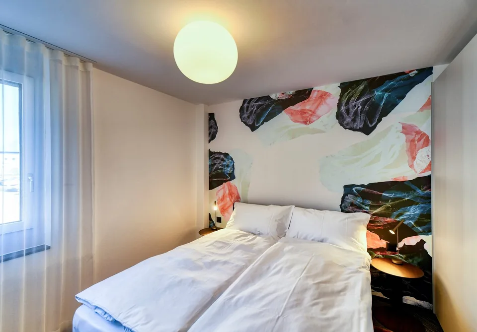 Décollage dans l'appartement meublé "PC-2" au Tower, Stans