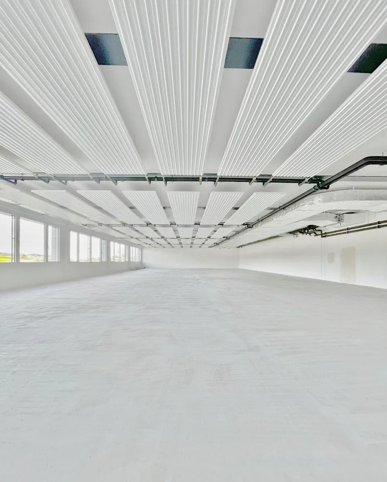 Dernier espace de bureau partiel - à proximité de la gare Root-D4 !