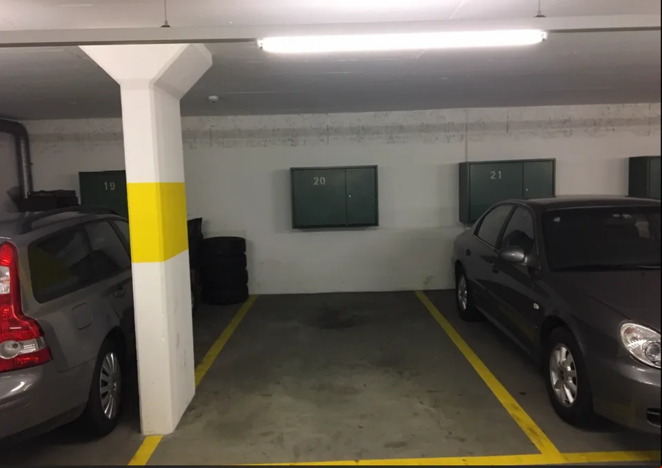 Posto auto in affitto nel centro di Biel