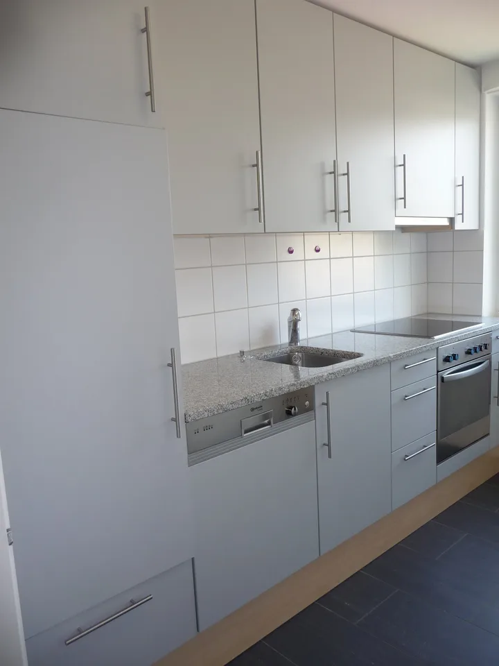 Helle 2.5-Zimmer-Wohnung mit Balkon und toller Aussicht in Grenchen