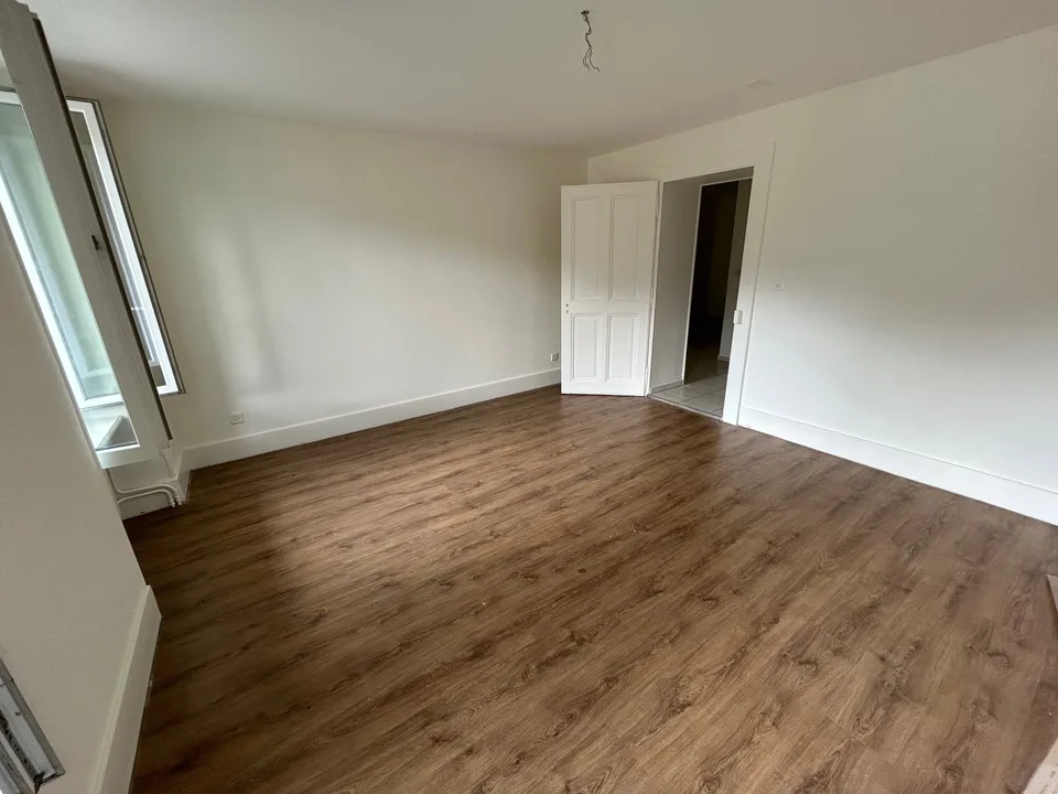 Wohnung mit 3.5 Zimmern im Untergeschoss - Rue Louis Ruchonnet 8 - 1337 Vallorbe