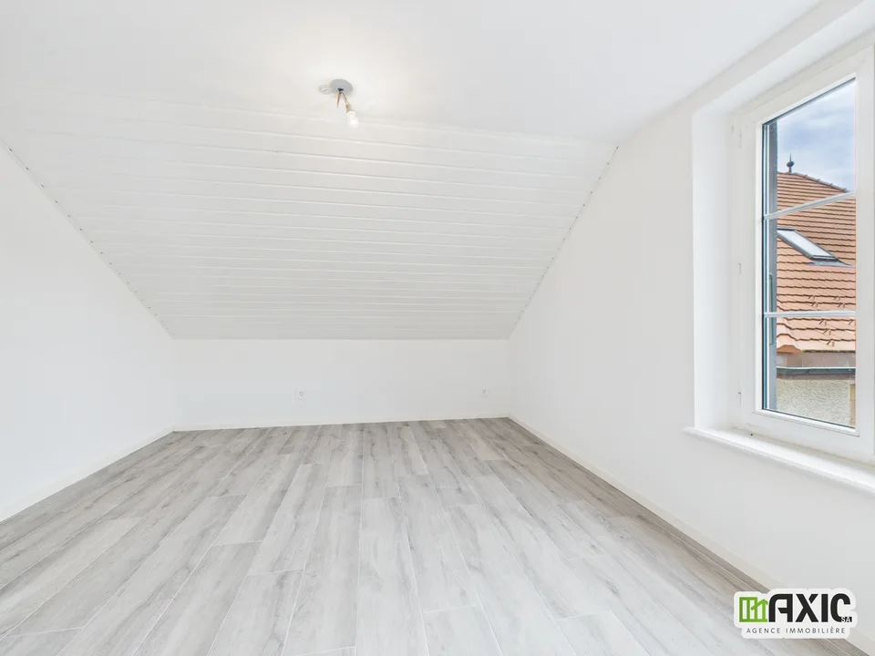 A louer : Appart. de 3.5 pièces entièrement meublé – Foto 11 von 12