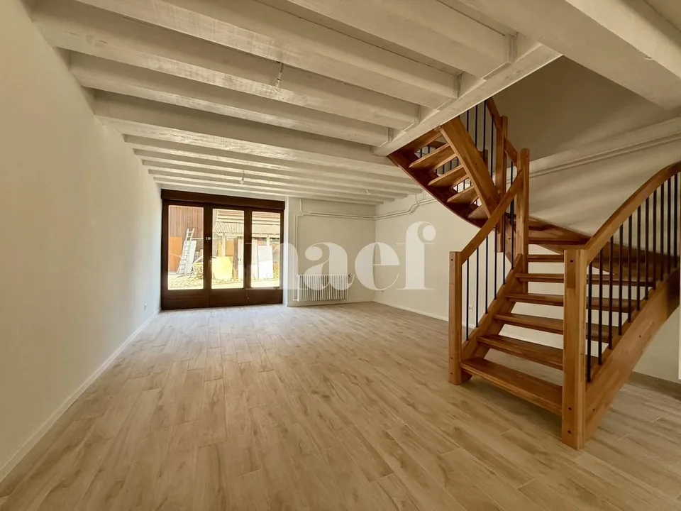 Bello appartamento in duplex e ristrutturato di 3.5 locali in affitto!