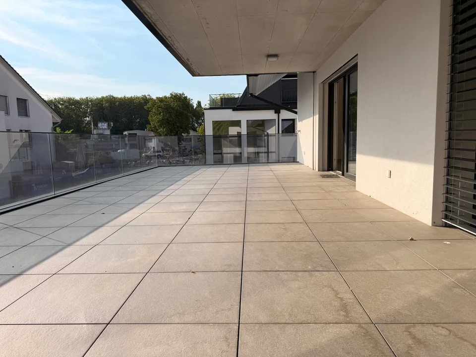 Geräumig und hell mit großer Terrasse