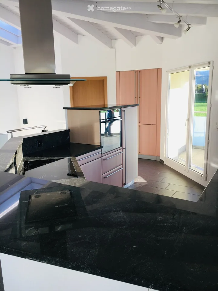 Exklusive 5.5-Zimmer-Duplex-Wohnung mit Bergblick in Wangen SZ