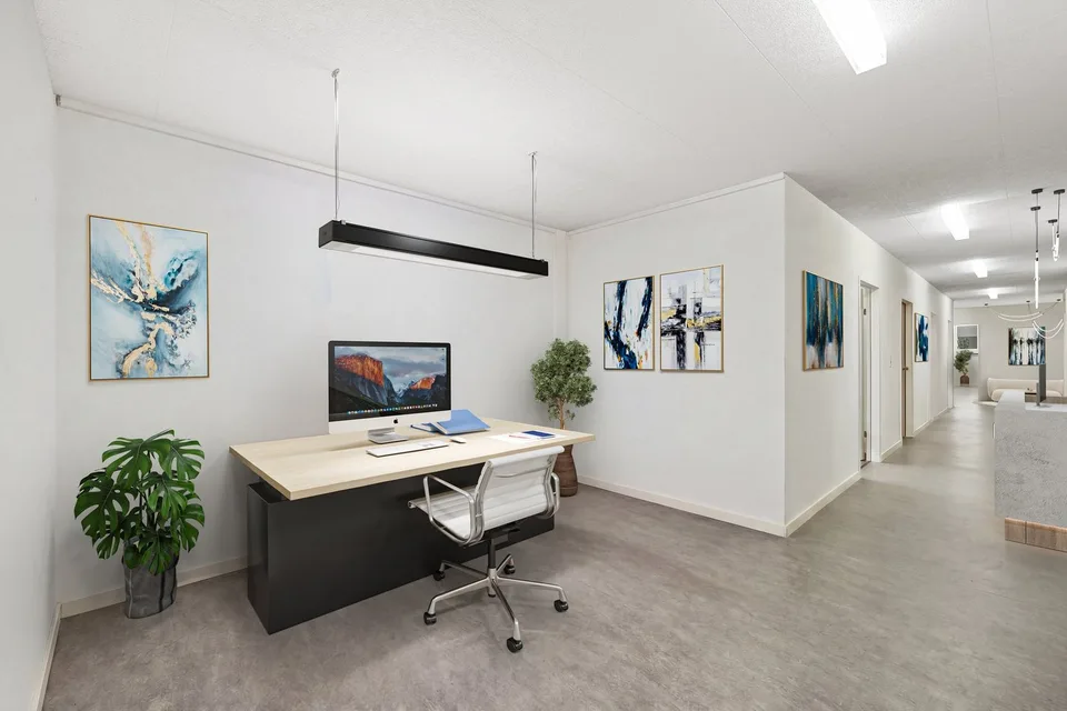 Espace de pratique ou de bureau flexible (71 - 160 m²) dans un emplacement central
