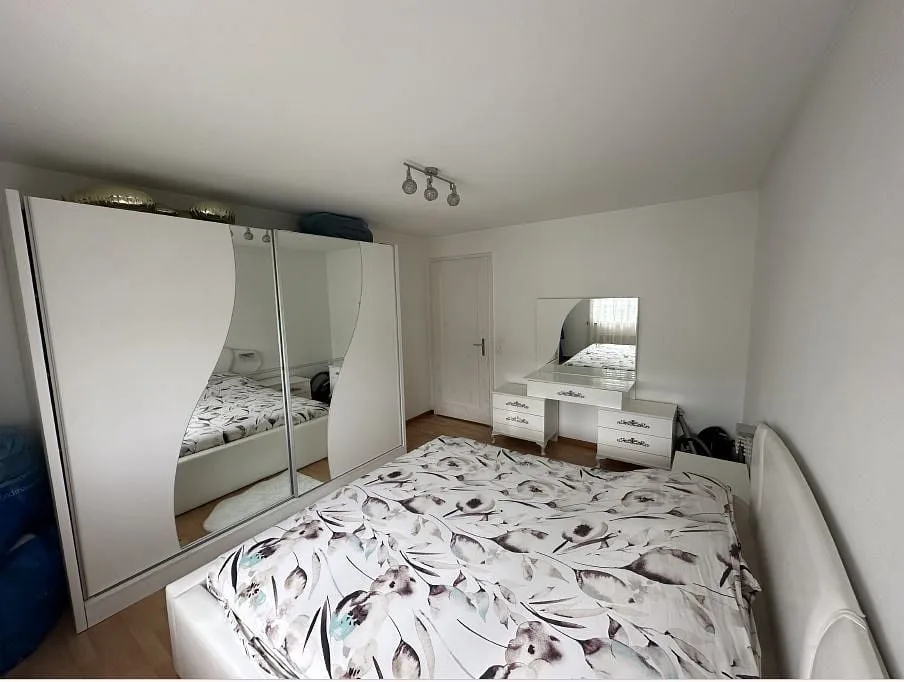 3-Zimmerwohnung im 1. Stock links