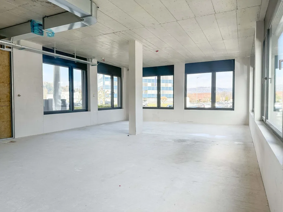 Spazio commerciale attraente in una posizione molto frequentata – foto 6 di 9