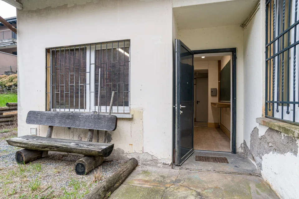 CASTEL SAN PIETRO SPAZIO COMMERCIALE, TU HAI LIDEA NOI ABBIAMO LO S – foto 10 di 13