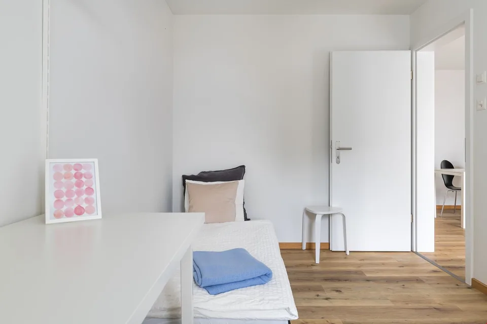 Nouvel appartement familial 3.5 pièces à 20 minutes de Zurich