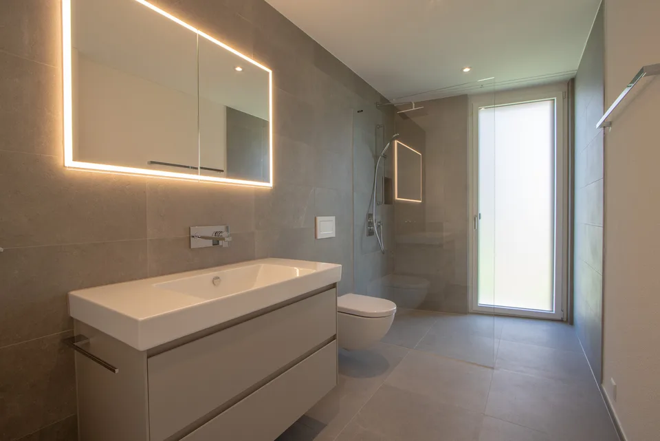moderne 3.5-Zimmerwohnung in unmittelbarer Seenähe – photo 6 sur 10