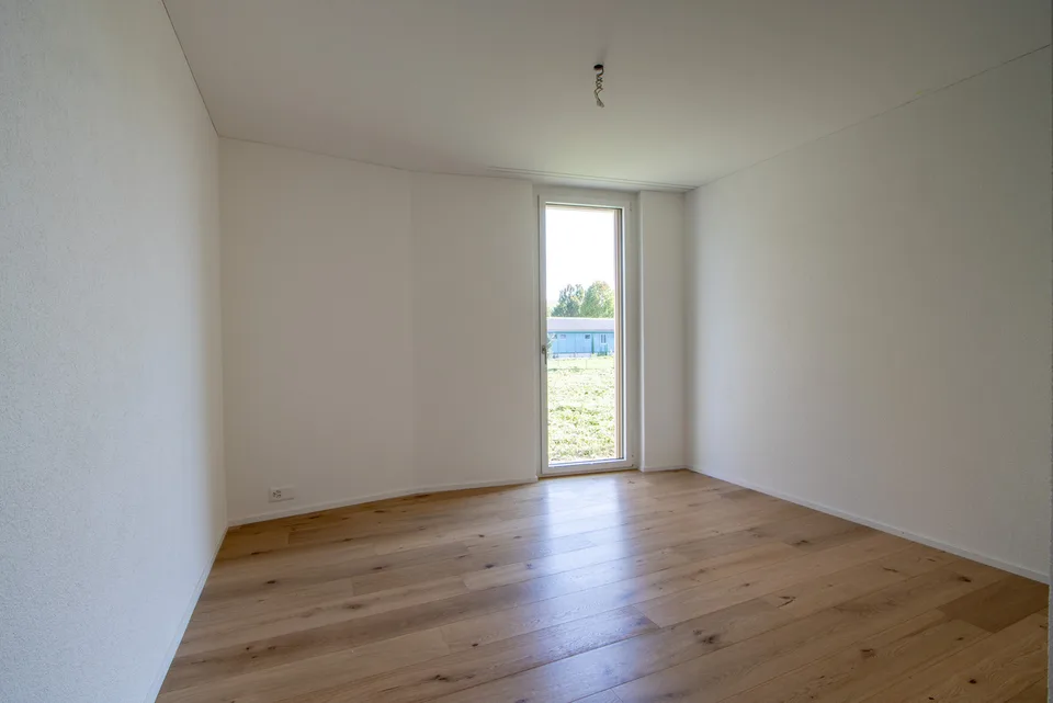 moderne 3.5-Zimmerwohnung in unmittelbarer Seenähe – photo 8 sur 10