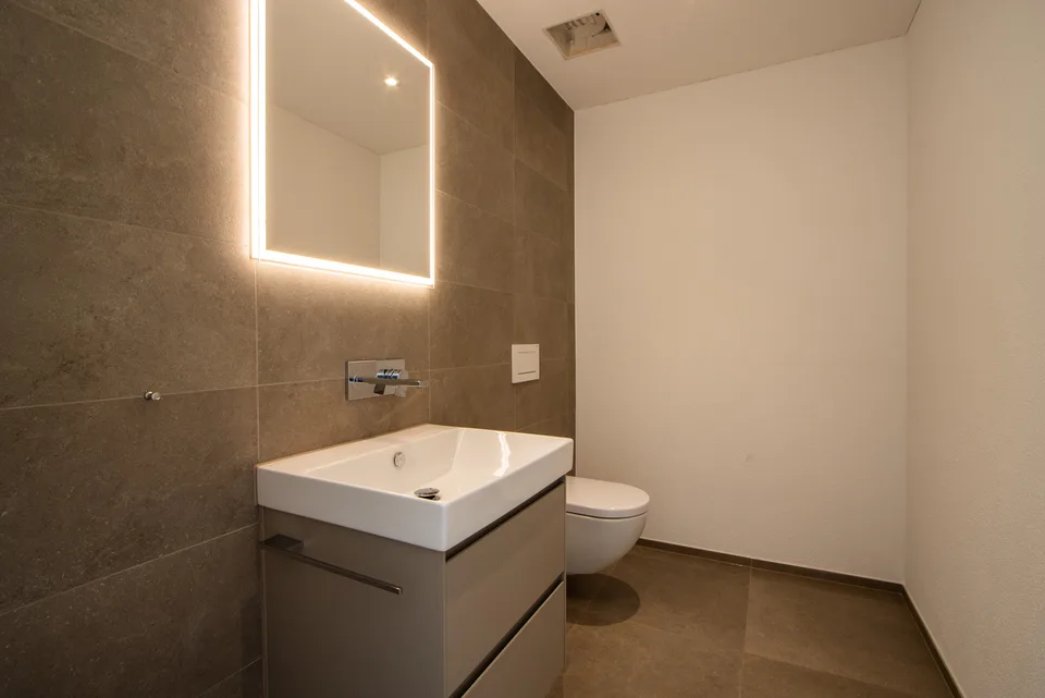 moderne 3.5-Zimmerwohnung in unmittelbarer Seenähe