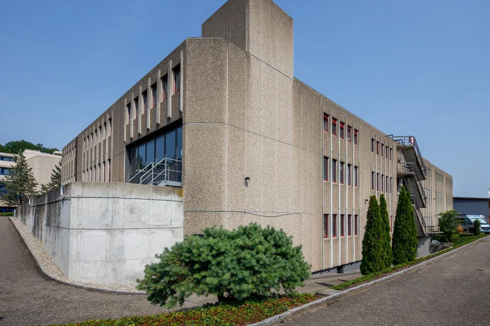 Ufficio / locale commerciale rappresentativo a Wangen vicino a Dübendorf