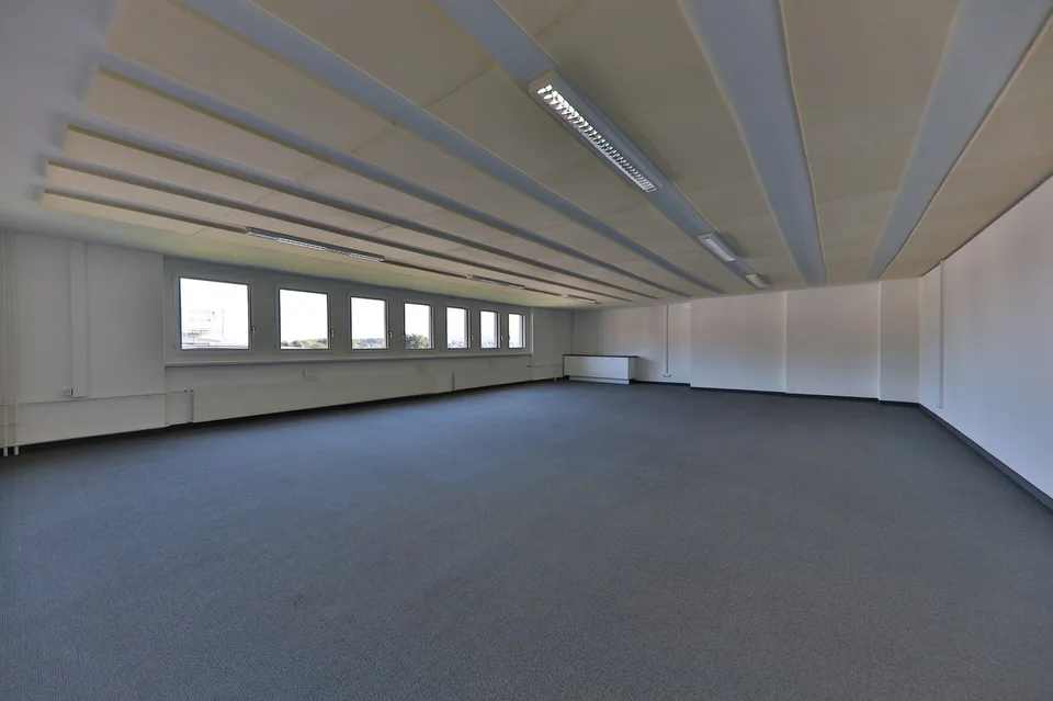Repräsentatives Büro / Gewerberaum in Wangen bei Dübendorf