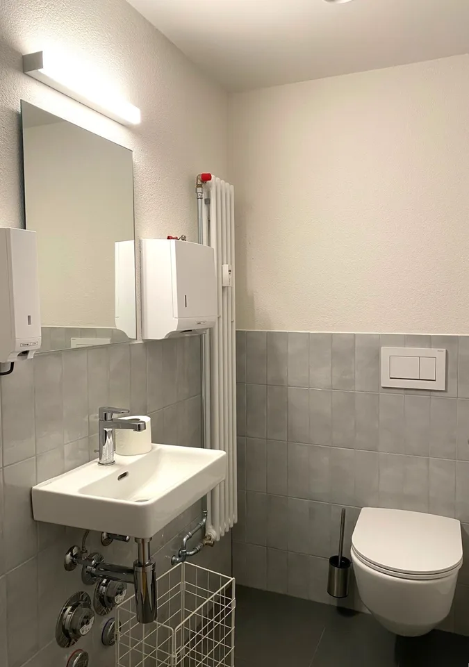 Espace de bureau de haute qualité dans un emplacement central en ville – photo 7 sur 9