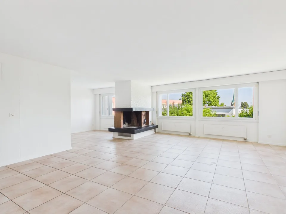 Appartement jardin spacieux de 4 pièces dans un quartier calme à Horgen