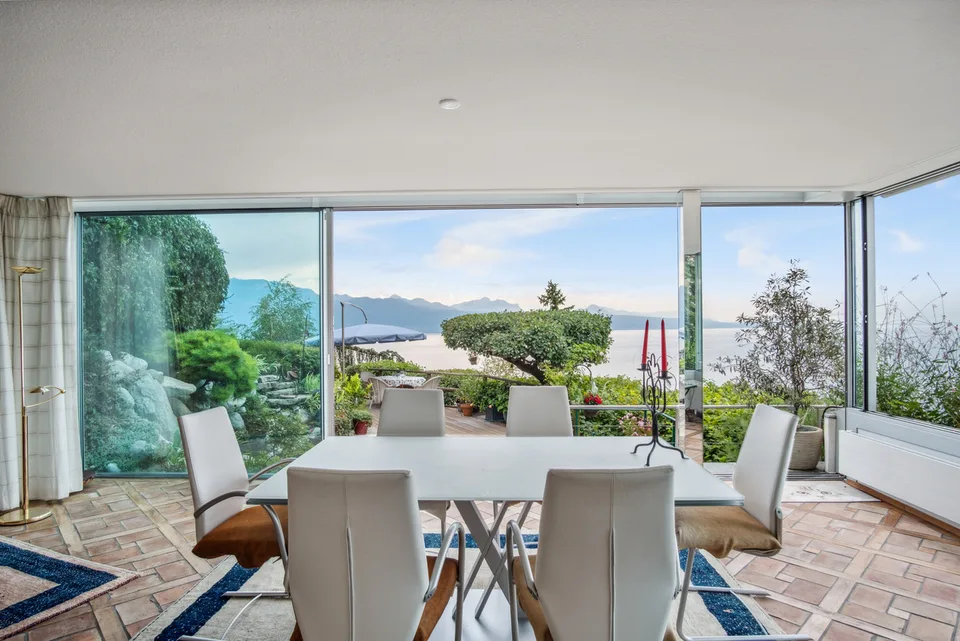Villa mit Panoramablick auf den Genfersee - Lavaux