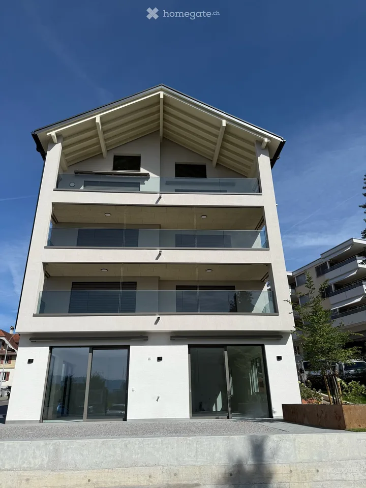 Erstbezug - Moderne 3.5 Zimmerwohnung an zentraler Lage