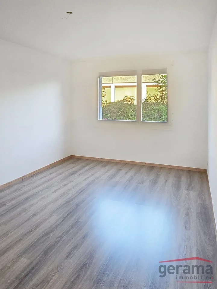 Helle 3.5 Zimmerwohnung in Schmitten